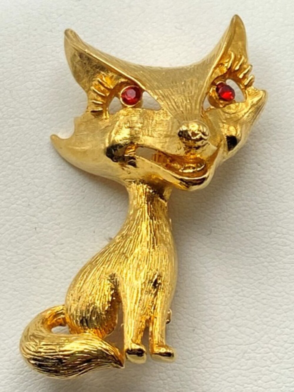 Vintage JJ Jonette Animal Fox Brooch Pin Gold Tone w/Red Eyes 1980s Signed - Picture 3 of 10